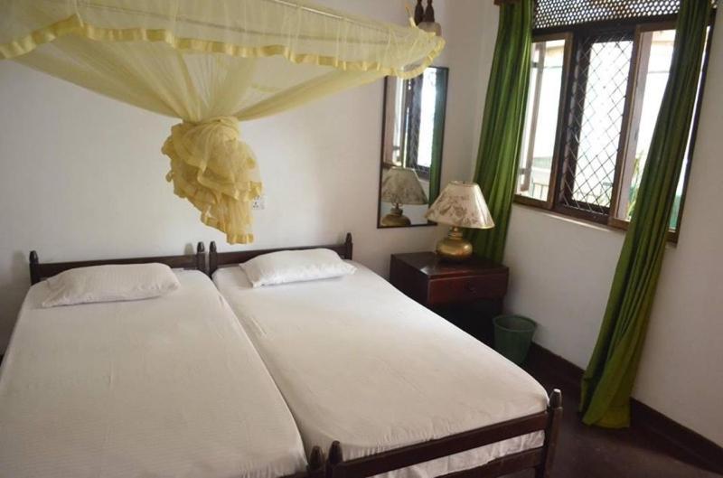 Kandy Inn Madugalle'S Family Guest House Eksteriør billede